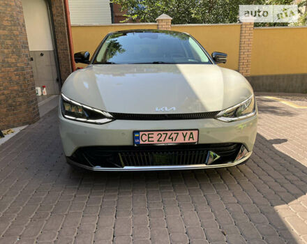 Белый Киа EV6, объемом двигателя 0 л и пробегом 56 тыс. км за 27000 $, фото 7 на Automoto.ua
