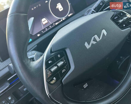 Білий Кіа EV6, об'ємом двигуна 0 л та пробігом 55 тис. км за 26900 $, фото 43 на Automoto.ua