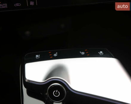 Белый Киа EV6, объемом двигателя 0 л и пробегом 29 тыс. км за 31900 $, фото 20 на Automoto.ua