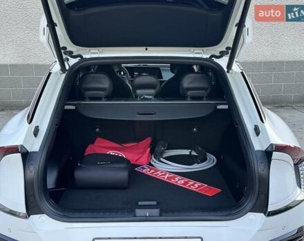 Белый Киа EV6, объемом двигателя 0 л и пробегом 160 тыс. км за 23900 $, фото 25 на Automoto.ua