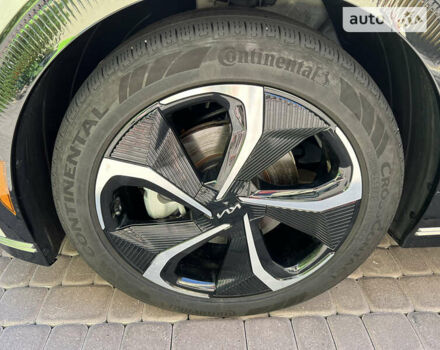 Белый Киа EV6, объемом двигателя 0 л и пробегом 56 тыс. км за 26399 $, фото 32 на Automoto.ua