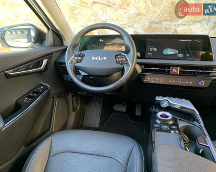 Білий Кіа EV6, об'ємом двигуна 0 л та пробігом 189 тис. км за 21900 $, фото 30 на Automoto.ua