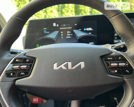 Белый Киа EV6, объемом двигателя 0 л и пробегом 56 тыс. км за 26399 $, фото 20 на Automoto.ua