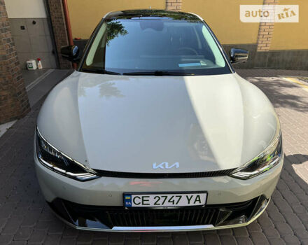 Белый Киа EV6, объемом двигателя 0 л и пробегом 56 тыс. км за 26399 $, фото 31 на Automoto.ua