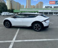 Білий Кіа EV6, об'ємом двигуна 0 л та пробігом 59 тис. км за 28000 $, фото 5 на Automoto.ua