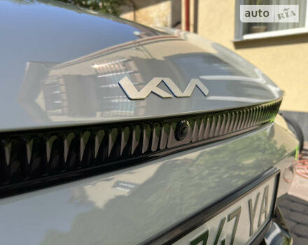 Белый Киа EV6, объемом двигателя 0 л и пробегом 56 тыс. км за 26399 $, фото 6 на Automoto.ua