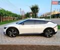 Белый Киа EV6, объемом двигателя 0 л и пробегом 33 тыс. км за 27700 $, фото 9 на Automoto.ua