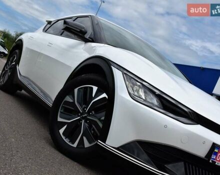 Белый Киа EV6, объемом двигателя 0 л и пробегом 59 тыс. км за 28700 $, фото 14 на Automoto.ua