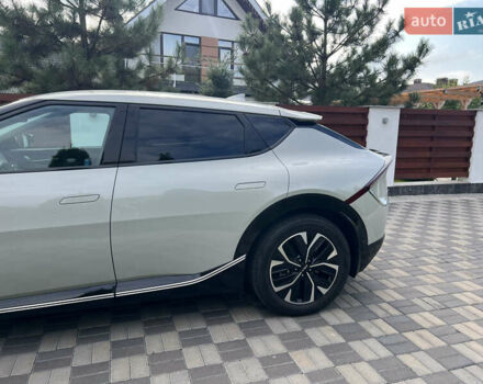 Білий Кіа EV6, об'ємом двигуна 0 л та пробігом 41 тис. км за 26400 $, фото 9 на Automoto.ua