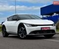 Белый Киа EV6, объемом двигателя 0 л и пробегом 59 тыс. км за 28700 $, фото 4 на Automoto.ua