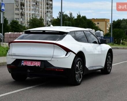 Белый Киа EV6, объемом двигателя 0 л и пробегом 59 тыс. км за 28700 $, фото 11 на Automoto.ua