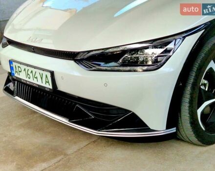 Белый Киа EV6, объемом двигателя 0 л и пробегом 33 тыс. км за 27700 $, фото 20 на Automoto.ua