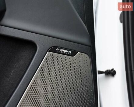 Белый Киа EV6, объемом двигателя 0 л и пробегом 59 тыс. км за 28700 $, фото 42 на Automoto.ua