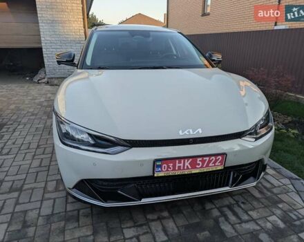 Білий Кіа EV6, об'ємом двигуна 0 л та пробігом 57 тис. км за 26000 $, фото 1 на Automoto.ua