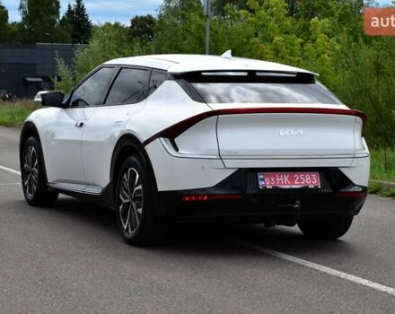 Белый Киа EV6, объемом двигателя 0 л и пробегом 59 тыс. км за 28700 $, фото 10 на Automoto.ua