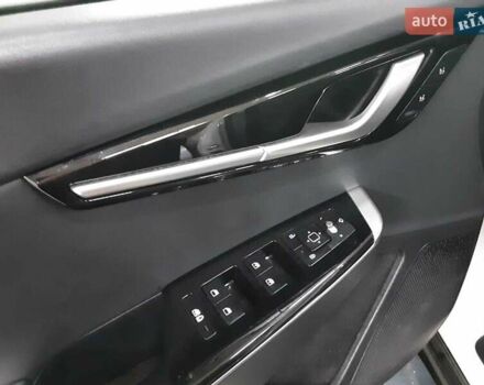 Белый Киа EV6, объемом двигателя 0 л и пробегом 182 тыс. км за 23900 $, фото 19 на Automoto.ua