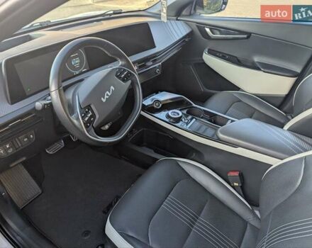 Белый Киа EV6, объемом двигателя 0 л и пробегом 58 тыс. км за 26000 $, фото 14 на Automoto.ua
