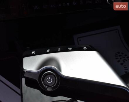 Белый Киа EV6, объемом двигателя 0 л и пробегом 59 тыс. км за 28700 $, фото 47 на Automoto.ua