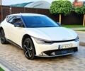 Белый Киа EV6, объемом двигателя 0 л и пробегом 33 тыс. км за 27700 $, фото 6 на Automoto.ua