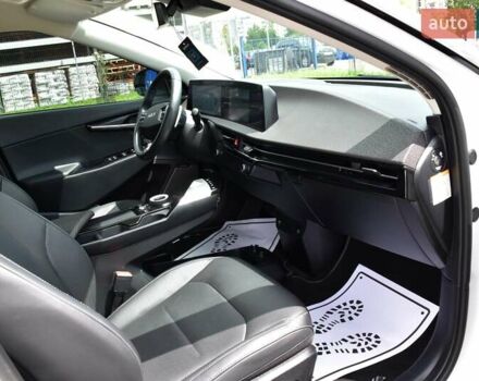 Белый Киа EV6, объемом двигателя 0 л и пробегом 59 тыс. км за 28700 $, фото 51 на Automoto.ua