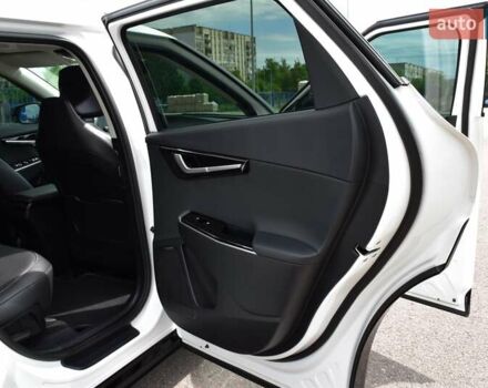 Белый Киа EV6, объемом двигателя 0 л и пробегом 59 тыс. км за 28700 $, фото 63 на Automoto.ua