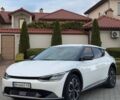 Белый Киа EV6, объемом двигателя 0 л и пробегом 50 тыс. км за 25500 $, фото 1 на Automoto.ua