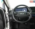 Белый Киа EV6, объемом двигателя 0 л и пробегом 182 тыс. км за 23900 $, фото 12 на Automoto.ua