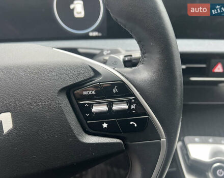 Білий Кіа EV6, об'ємом двигуна 0 л та пробігом 41 тис. км за 26400 $, фото 30 на Automoto.ua