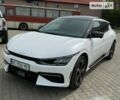 Белый Киа EV6, объемом двигателя 0 л и пробегом 5 тыс. км за 34700 $, фото 1 на Automoto.ua