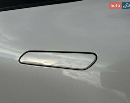 Белый Киа EV6, объемом двигателя 0 л и пробегом 8 тыс. км за 44500 $, фото 19 на Automoto.ua