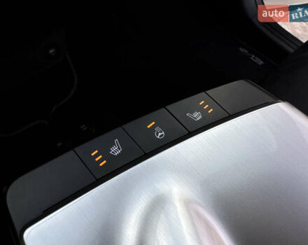 Белый Киа EV6, объемом двигателя 0 л и пробегом 8 тыс. км за 44500 $, фото 68 на Automoto.ua