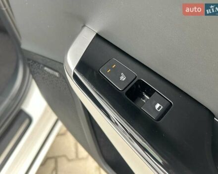 Белый Киа EV6, объемом двигателя 0 л и пробегом 7 тыс. км за 30999 $, фото 21 на Automoto.ua