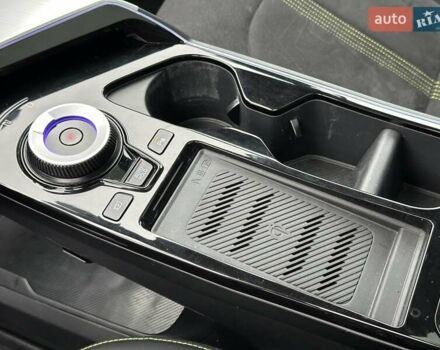 Білий Кіа EV6, об'ємом двигуна 0 л та пробігом 27 тис. км за 29490 $, фото 42 на Automoto.ua