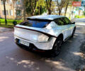 Киа EV6 2023 в Ровно на Automoto.ua Белый Киа EV6, объемом двигателя 0 л и пробегом 20 тыс. км за 27000 $, фото 2 на Automoto.ua