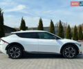 Белый Киа EV6, объемом двигателя 0 л и пробегом 14 тыс. км за 28990 $, фото 17 на Automoto.ua