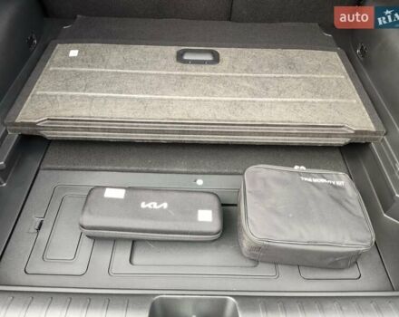 Белый Киа EV6, объемом двигателя 0 л и пробегом 3 тыс. км за 28200 $, фото 16 на Automoto.ua