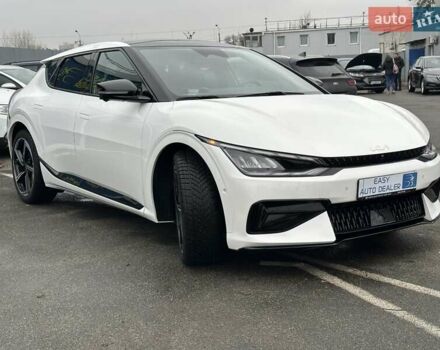 Білий Кіа EV6, об'ємом двигуна 0 л та пробігом 27 тис. км за 29490 $, фото 4 на Automoto.ua