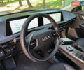Киа EV6 2023 в Ровно на Automoto.ua Белый Киа EV6, объемом двигателя 0 л и пробегом 20 тыс. км за 27000 $, фото 11 на Automoto.ua