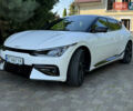 Белый Киа EV6, объемом двигателя 0 л и пробегом 61 тыс. км за 32000 $, фото 5 на Automoto.ua