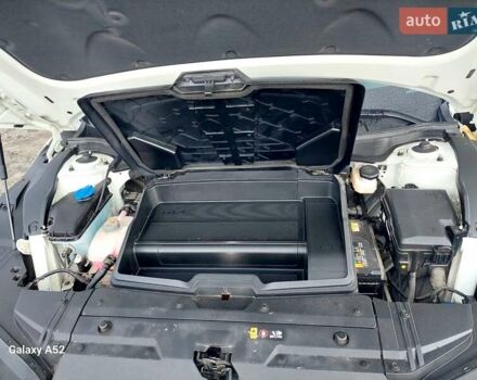 Белый Киа EV6, объемом двигателя 0 л и пробегом 66 тыс. км за 24000 $, фото 18 на Automoto.ua