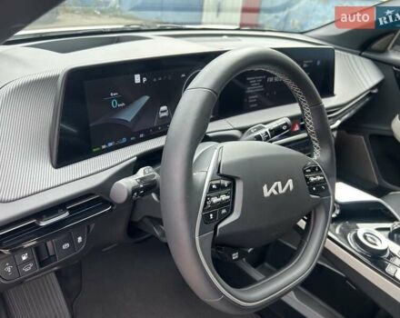 Белый Киа EV6, объемом двигателя 0 л и пробегом 7 тыс. км за 30999 $, фото 20 на Automoto.ua