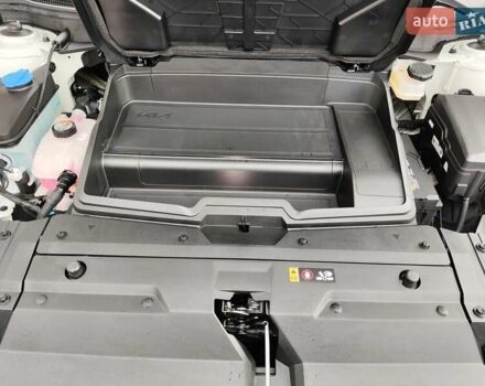 Белый Киа EV6, объемом двигателя 0 л и пробегом 3 тыс. км за 28200 $, фото 18 на Automoto.ua