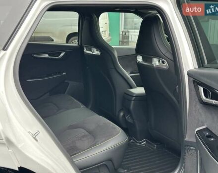 Білий Кіа EV6, об'ємом двигуна 0 л та пробігом 27 тис. км за 29490 $, фото 46 на Automoto.ua