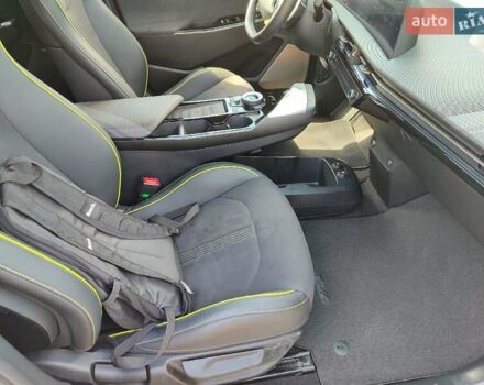 Белый Киа EV6, объемом двигателя 0 л и пробегом 3 тыс. км за 35500 $, фото 28 на Automoto.ua