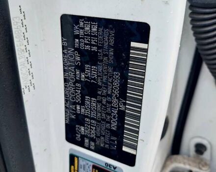 Белый Киа EV6, объемом двигателя 0 л и пробегом 67 тыс. км за 23700 $, фото 16 на Automoto.ua