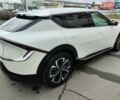 Белый Киа EV6, объемом двигателя 0 л и пробегом 3 тыс. км за 28200 $, фото 3 на Automoto.ua