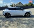 Белый Киа EV6, объемом двигателя 0 л и пробегом 3 тыс. км за 35500 $, фото 1 на Automoto.ua