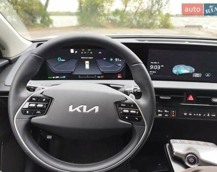 Білий Кіа EV6, об'ємом двигуна 0 л та пробігом 2 тис. км за 22000 $, фото 13 на Automoto.ua