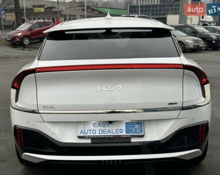 Білий Кіа EV6, об'ємом двигуна 0 л та пробігом 27 тис. км за 29490 $, фото 6 на Automoto.ua