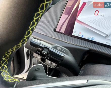 Белый Киа EV6, объемом двигателя 0 л и пробегом 8 тыс. км за 44500 $, фото 74 на Automoto.ua